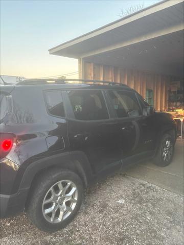 2017 Jeep Renegade Latitude 4x4 2017 Jeep Renegade Latitude 4x4