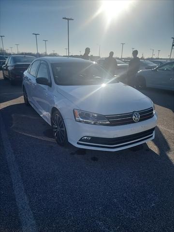 2016 Volkswagen Jetta 1.8T Sport 2016 Volkswagen Jetta 1.8T Sport