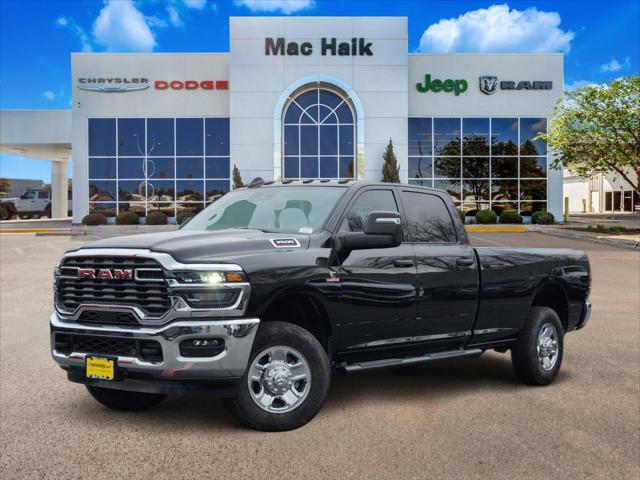 2026 RAM Ram 3500 RAM 3500 TRADESMAN CREW CAB 4X4 8 BOX