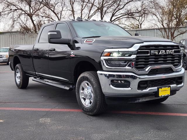 2026 RAM Ram 3500 RAM 3500 TRADESMAN CREW CAB 4X4 8 BOX