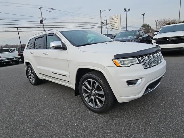 2018 Jeep Grand Cherokee Overland 4x4 2018 Jeep Grand Cherokee Overland 4x4