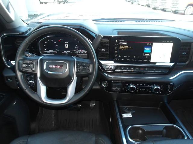 2025 GMC Sierra 2500HD 4WD Crew Cab Standard Bed SLT