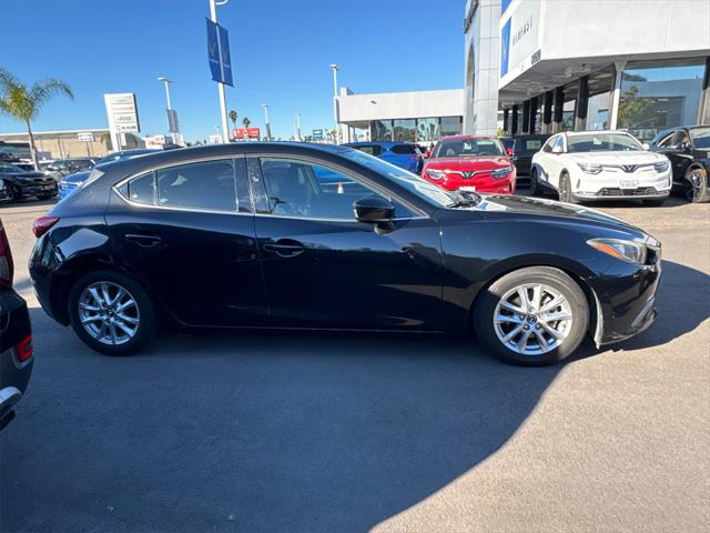 2015 Mazda Mazda3 Hatchback i Grand Touring