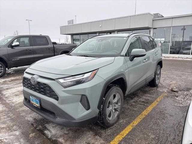 2022 Toyota RAV4 XLE