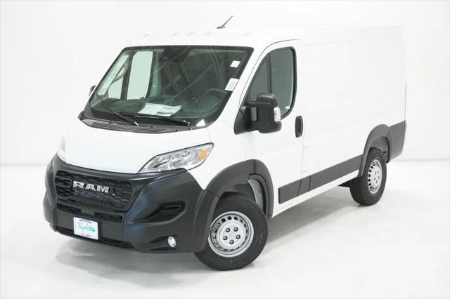 2025 RAM ProMaster 1500 Cargo Van Tradesman Low Roof 118 WB w/Pass Seat