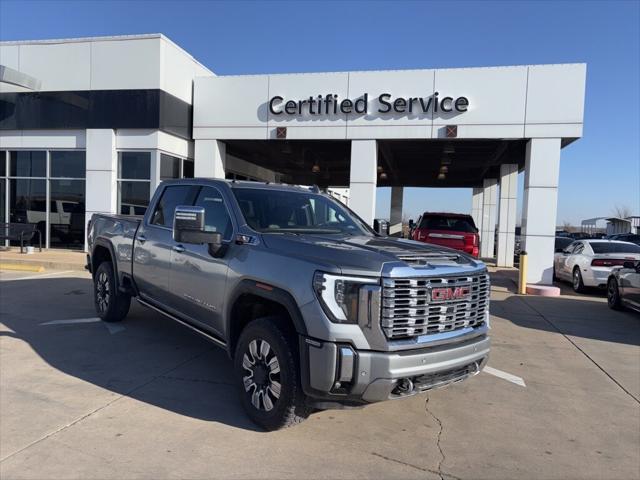 2024 GMC Sierra 2500HD 4WD Crew Cab Standard Bed Denali