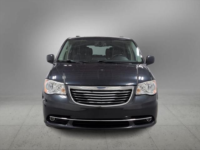 2013 Chrysler Town and Country Touring