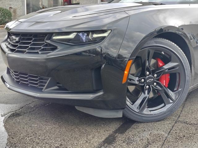 2022 Chevrolet Camaro RWD Coupe LT1