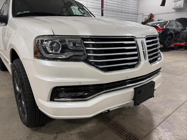 2016 Lincoln Navigator Select