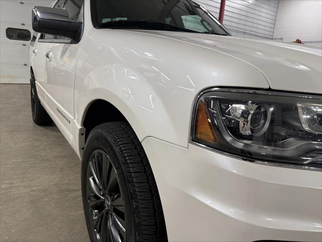 2016 Lincoln Navigator Select