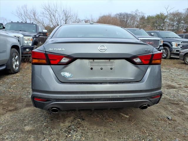 2020 Nissan Altima SR FWD 2020 Nissan Altima SR FWD