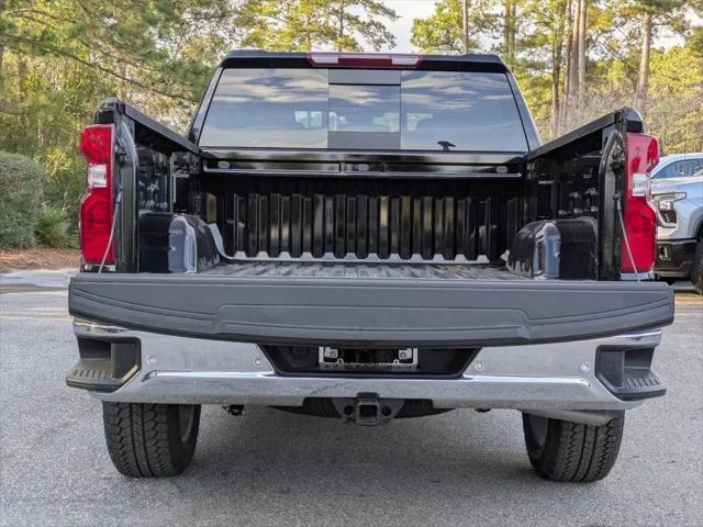2026 Chevrolet Silverado 1500 4WD Crew Cab Standard Bed LT