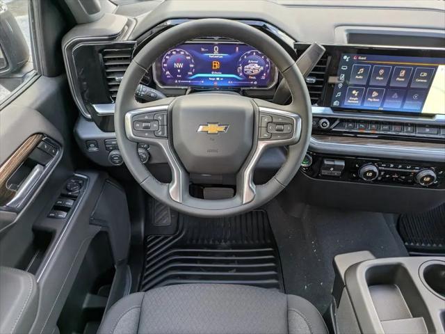 2026 Chevrolet Silverado 1500 4WD Crew Cab Standard Bed LT
