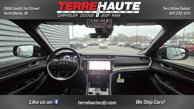 2026 Jeep Grand Cherokee Altitude 4x4