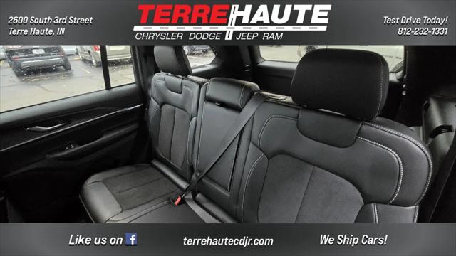 2026 Jeep Grand Cherokee Altitude 4x4