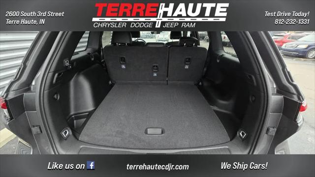 2026 Jeep Grand Cherokee Altitude 4x4