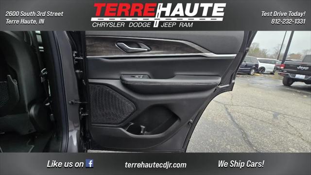 2026 Jeep Grand Cherokee Altitude 4x4