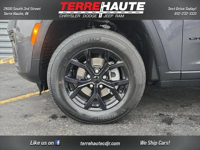 2026 Jeep Grand Cherokee Altitude 4x4