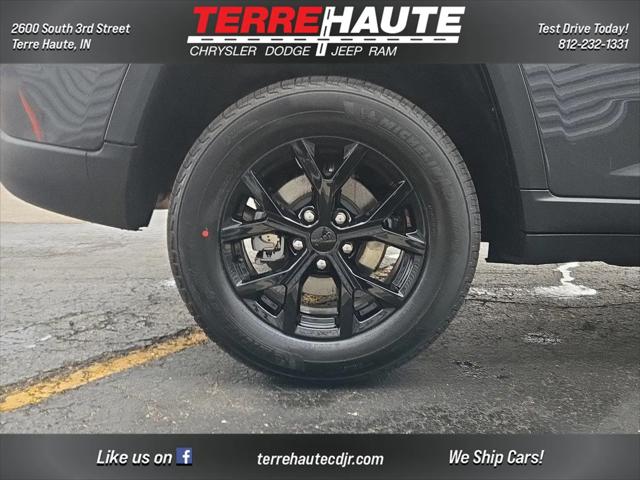2026 Jeep Grand Cherokee Altitude 4x4