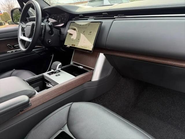 2024 Land Rover Range Rover P400 SE