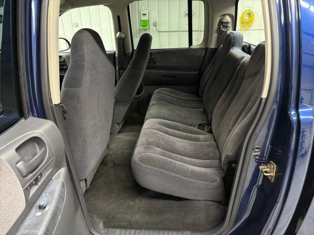 2004 Dodge Dakota Sport/SXT