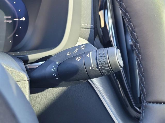 2026 Volvo XC60 Plug-In Hybrid Black Edition Ultra, T8 AWD Electric/Gasoline, Dark