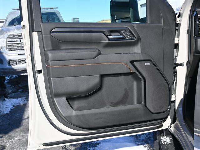 2026 GMC Sierra 2500HD Crew Cab, Standard Bed, AT4, 4WD