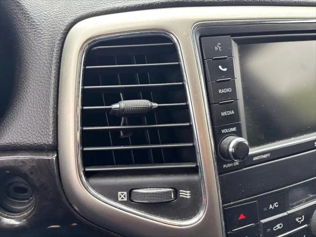 2012 Jeep Grand Cherokee Laredo