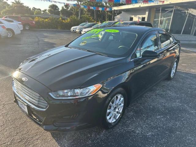 2016 Ford Fusion S