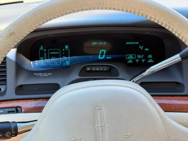 1996 Lincoln Town Car Cartier