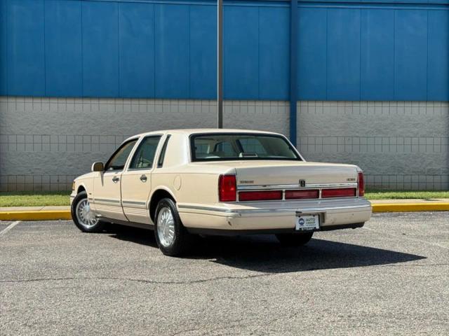 1996 Lincoln Town Car Cartier