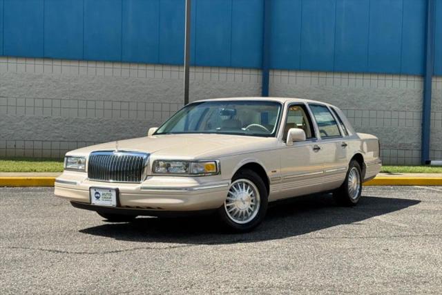 1996 Lincoln Town Car Cartier
