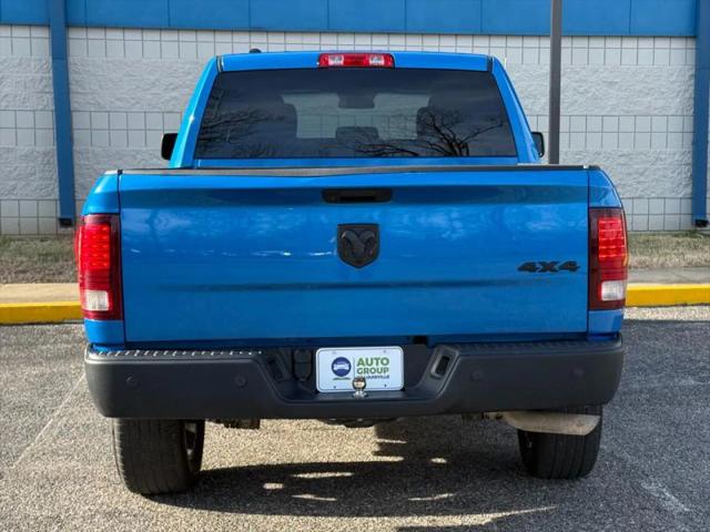 2024 Ram 1500 Classic Warlock Crew Cab 4x4 5'7" Box