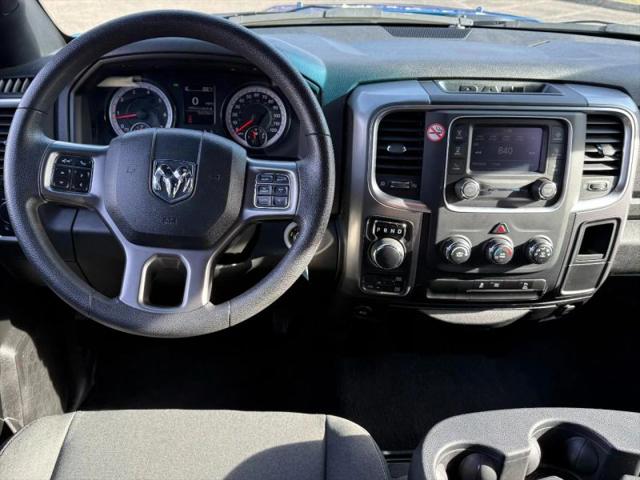 2024 Ram 1500 Classic Warlock Crew Cab 4x4 5'7" Box