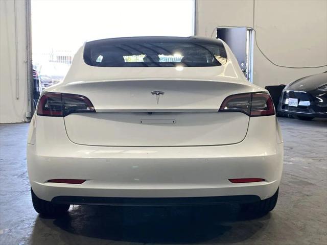 2022 Tesla Model 3 Rear-Wheel Drive