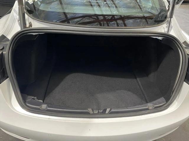 2022 Tesla Model 3 Rear-Wheel Drive