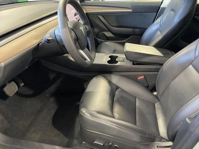 2022 Tesla Model 3 Rear-Wheel Drive