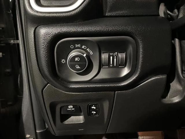 2019 Ram 1500 Big Horn/Lone Star Crew Cab 4x4 6'4" Box