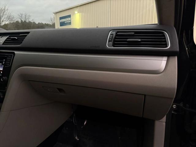 2018 Volkswagen Passat 2.0T S