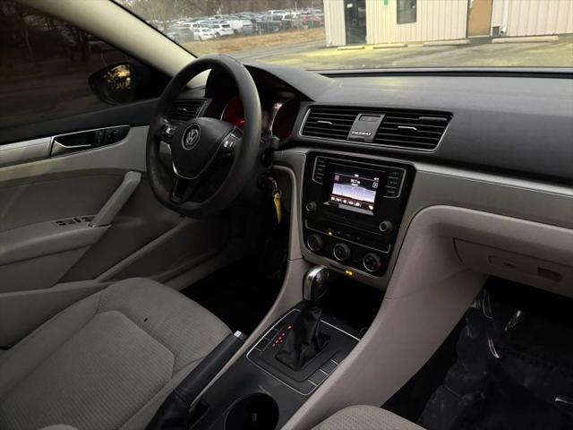 2018 Volkswagen Passat 2.0T S