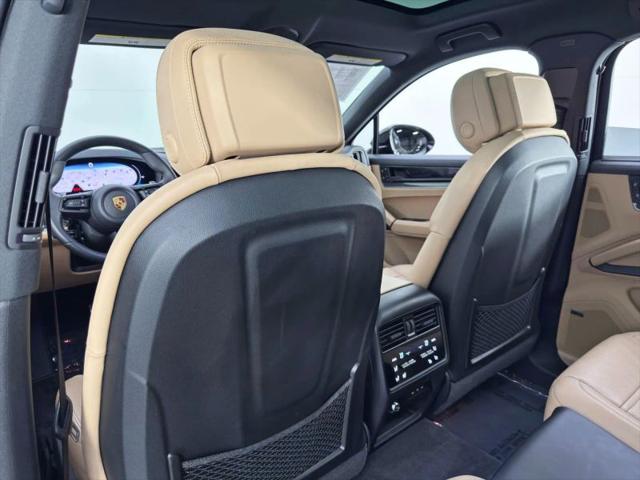 2024 Porsche Cayenne S