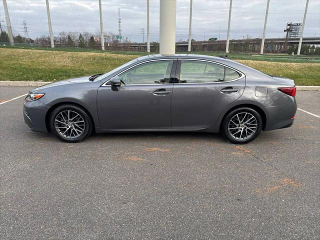 2017 Lexus ES 350 350