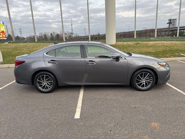 2017 Lexus ES 350 350