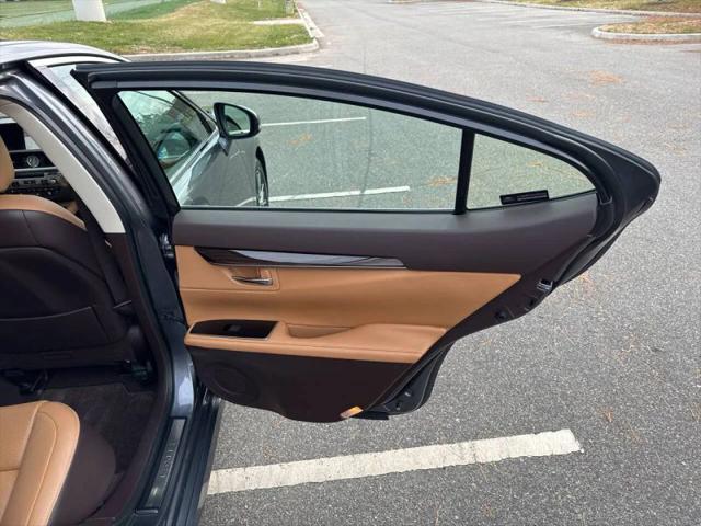2017 Lexus ES 350 350