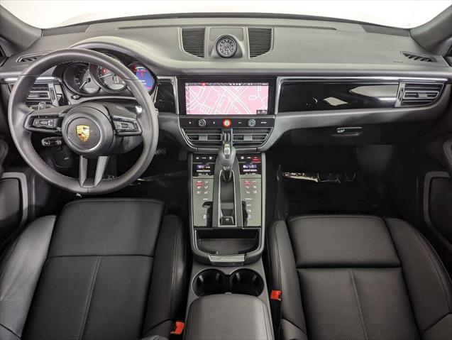 2026 Porsche Macan Unknown