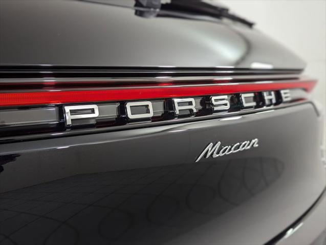 2026 Porsche Macan Unknown
