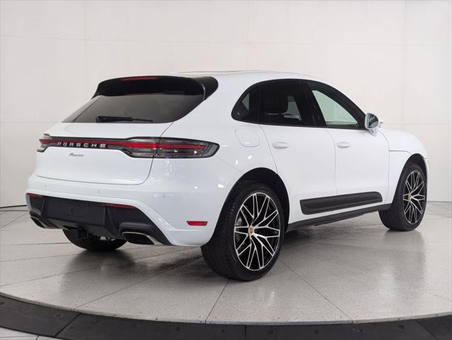 2026 Porsche Macan Unknown