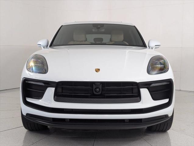 2026 Porsche Macan Unknown