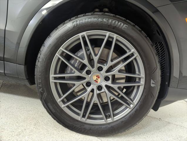 2026 Porsche Cayenne Unknown