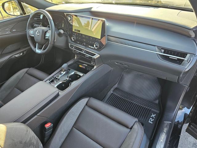 2026 Lexus RX 450h+ Luxury